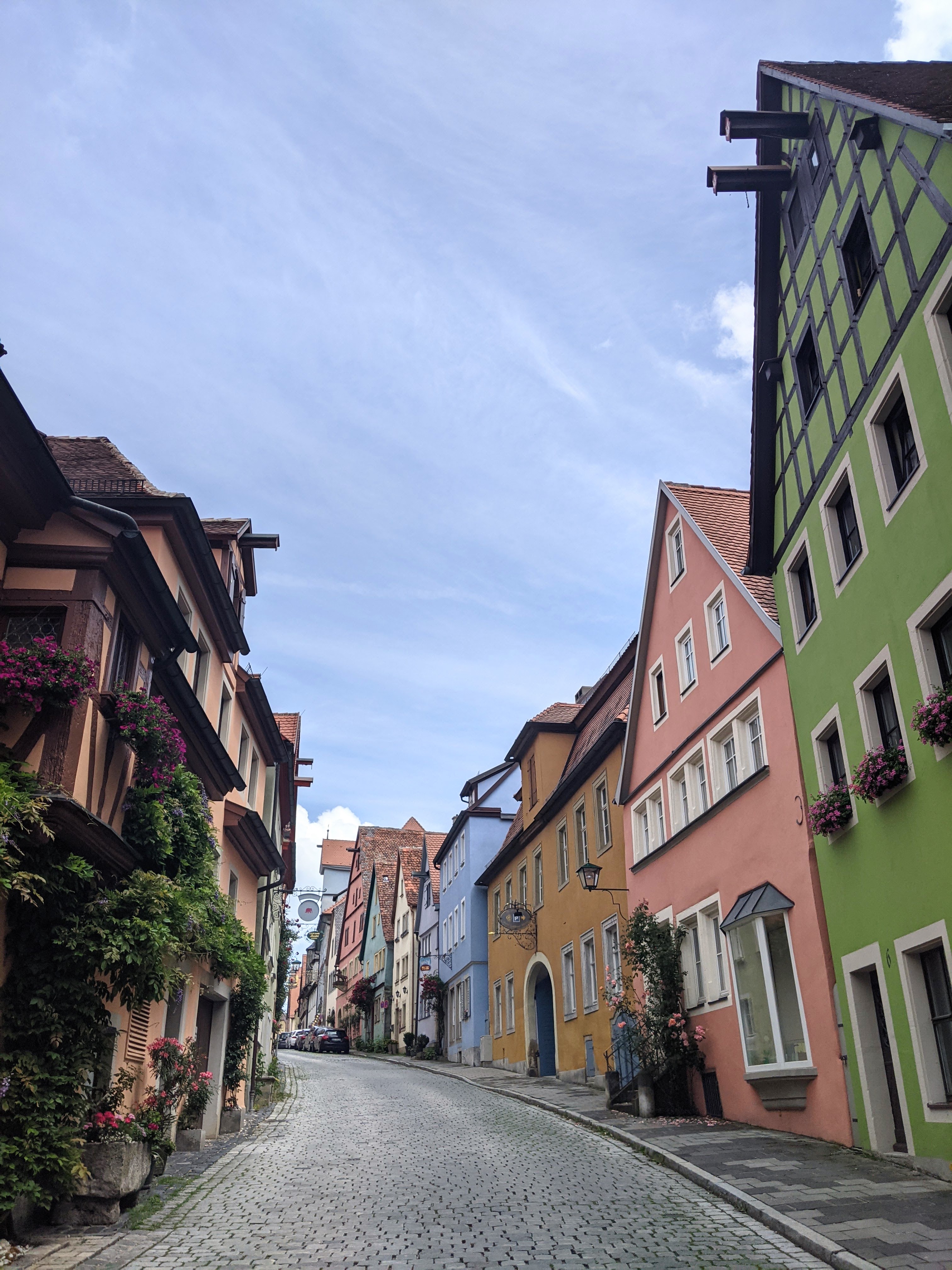 color-laura-roa-a-quiet-street-in-rothenburg-ob-der-tauber-rothenburg,-germany.jpg