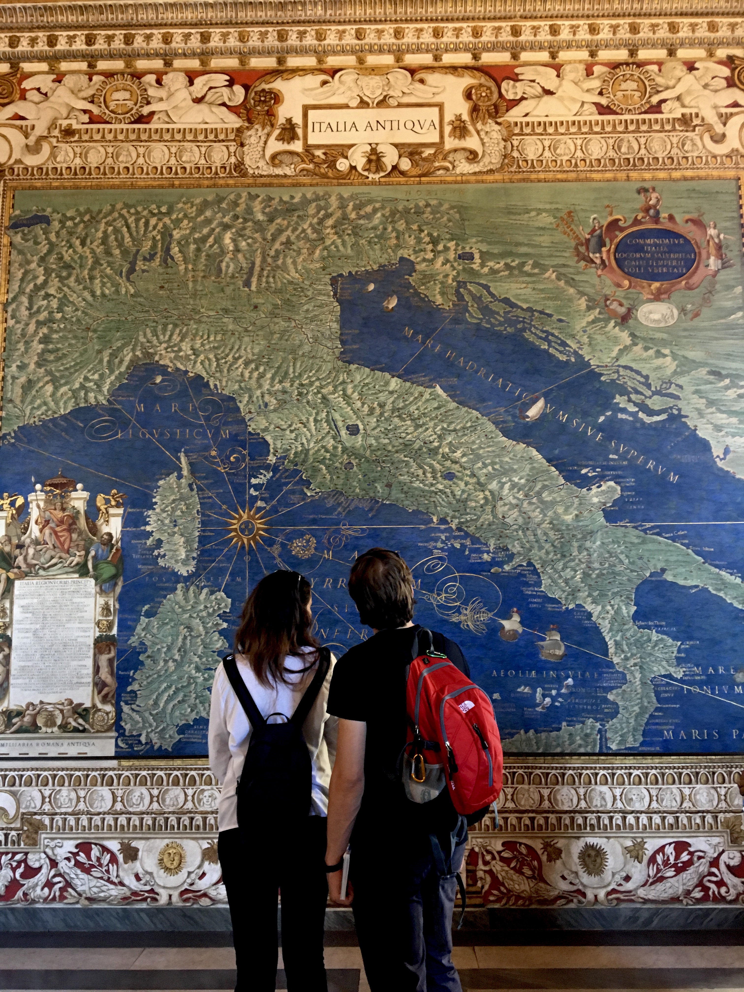 people-anthony-falcone-a-view-of-italy-vatican-city.jpg